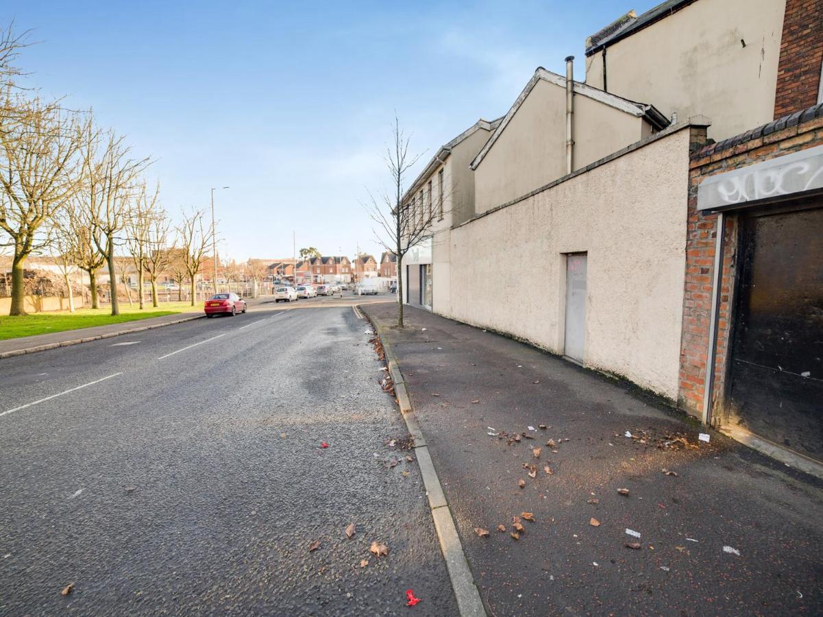The Old Bank, Crumlin Road Belfast Extérieur photo